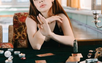Love Tarot Readings